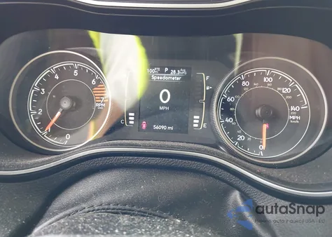 2020 Jeep Cherokee Latitude 4X4 из США, поврежденный, VIN 1C4PJMCB3LD541041